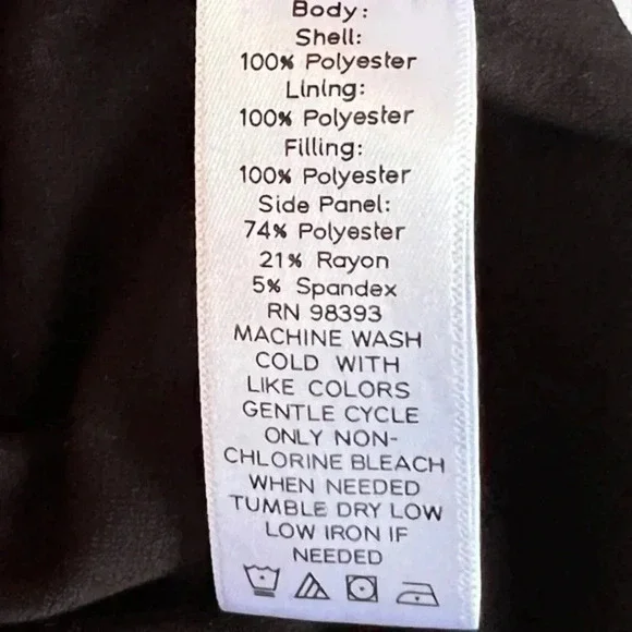 Dennis Basso Quilted Red and Black Vest 2X - Picture 5 of 5